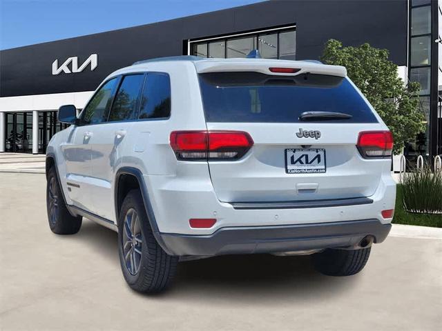 Photo of 2016 Bright White Clearcoat Jeep Grand Cherokee