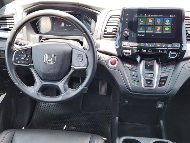 Photo of 2023 Crystal Black Pearl Honda Odyssey