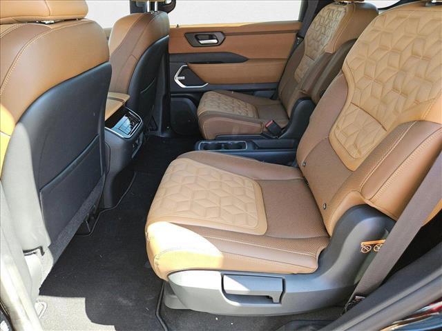 Photo of 2025 Super Black Nissan Armada