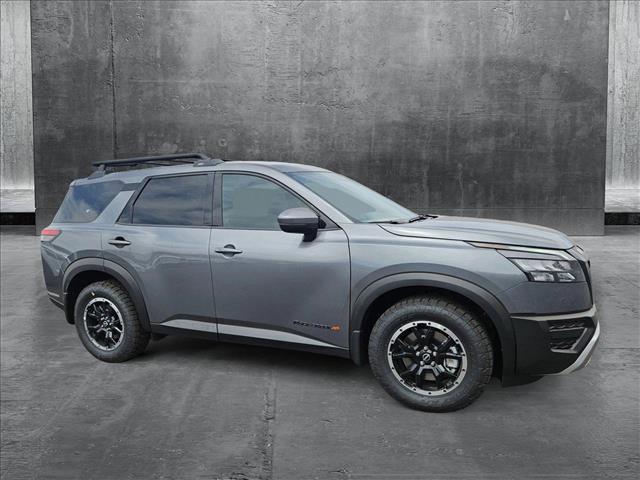 Photo of 2025 Gun Metallic Nissan Pathfinder