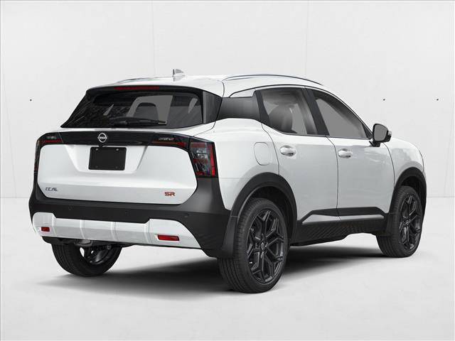 Photo of 2026 Aspen White Tricoat Nissan Kicks