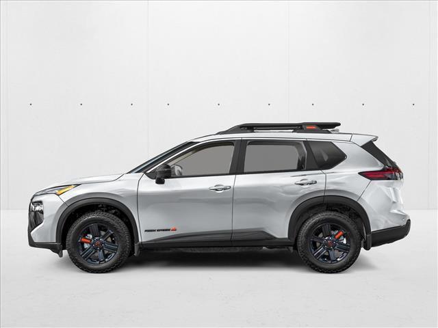 Photo of 2026 Everest White Pearl Tricoat Nissan Rogue