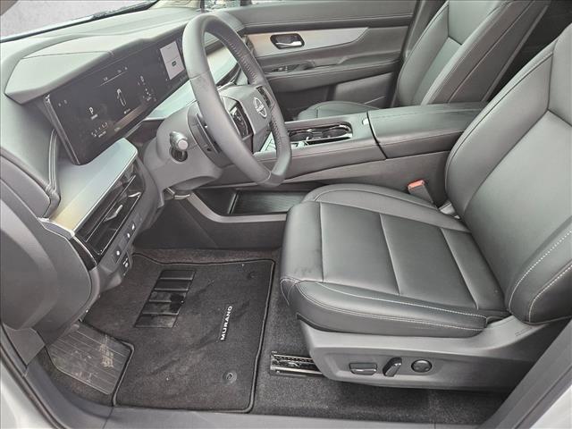 Photo of 2025 Brilliant Silver Metallic Nissan Murano