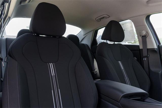 Photo of 2025 Intense Blue Hyundai ELANTRA HEV
