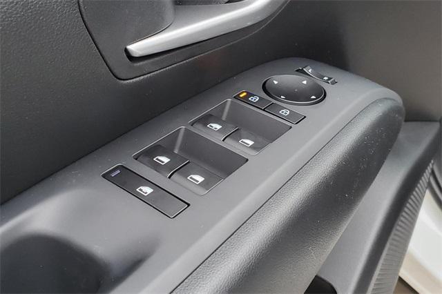 Photo of 2025 Serenity White Pearl Hyundai TUCSON