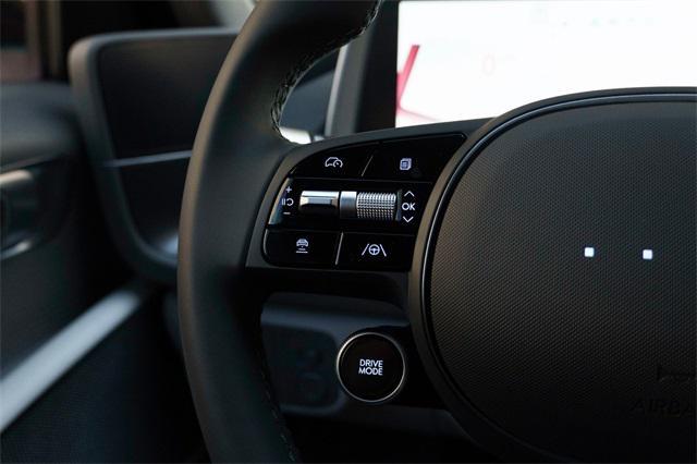 Photo of 2025 Onyx Black Hyundai IONIQ 6
