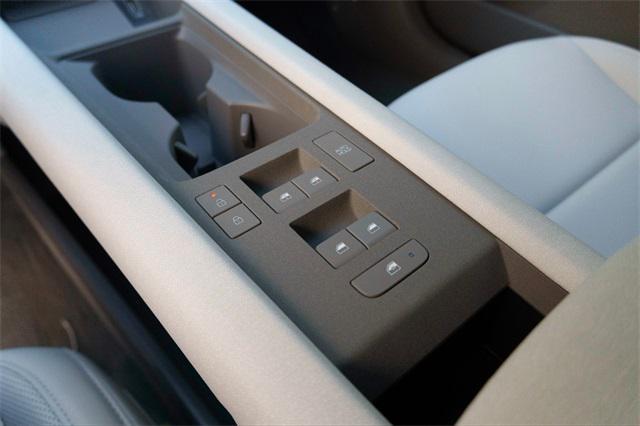 Photo of 2025 Onyx Black Hyundai IONIQ 6