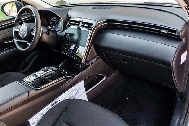 Photo of 2024 Amazon Gray Hyundai TUCSON Hybrid