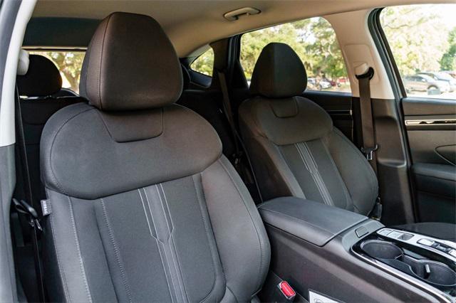 Photo of 2024 Amazon Gray Hyundai TUCSON Hybrid