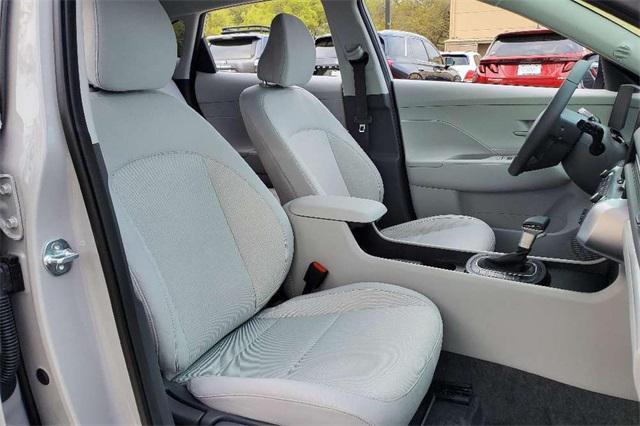 Photo of 2025 Cyber Gray Metallic Hyundai KONA