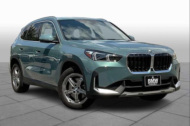 Photo of 2023 Green BMW X1