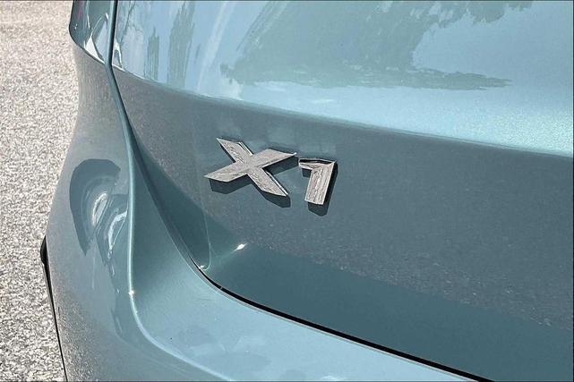 Photo of 2023 Green BMW X1
