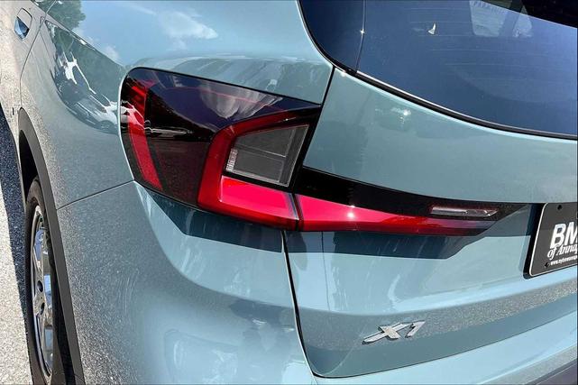 Photo of 2023 Green BMW X1
