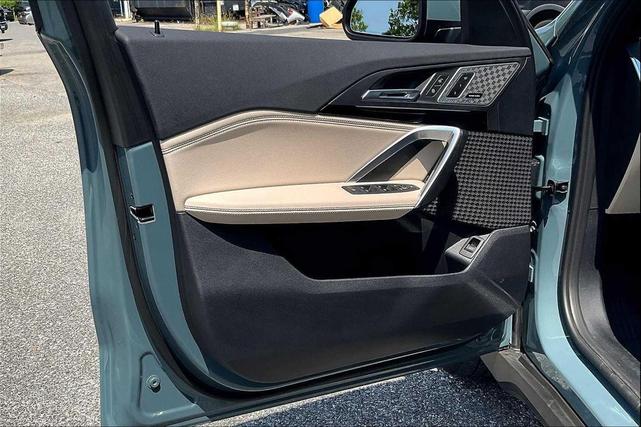 Photo of 2023 Green BMW X1