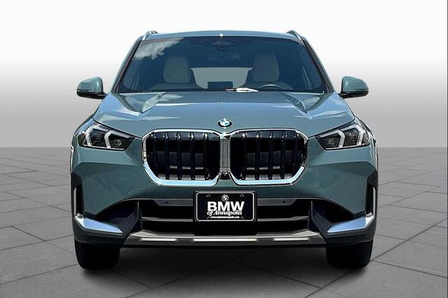Photo of 2023 Green BMW X1