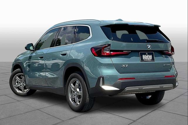 Photo of 2023 Green BMW X1