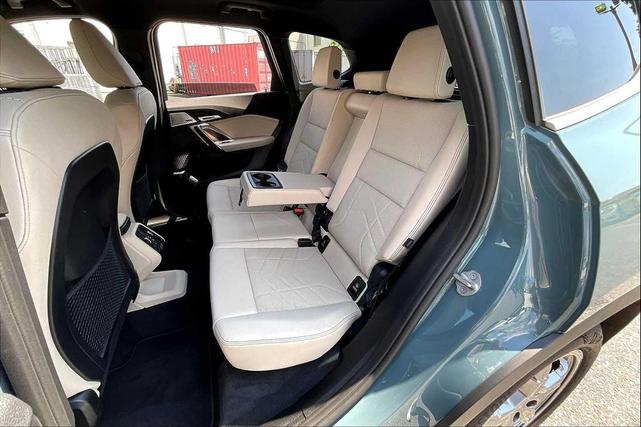 Photo of 2023 Green BMW X1
