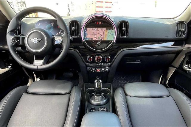 Photo of 2024 Gray MINI Countryman