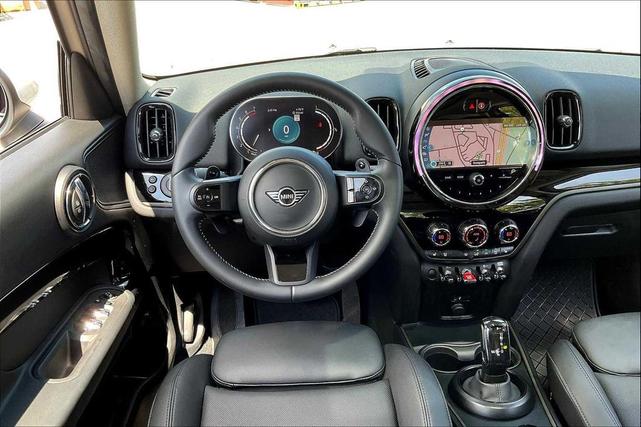 Photo of 2024 Gray MINI Countryman