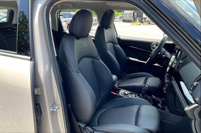 Photo of 2024 Gray MINI Countryman