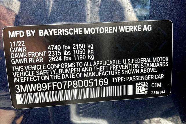 Photo of 2023 Blue BMW 330
