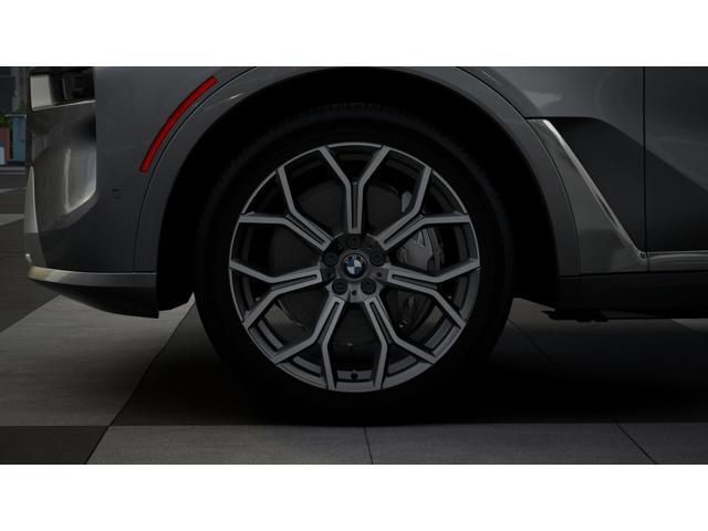 Photo of 2026 Gray BMW X7