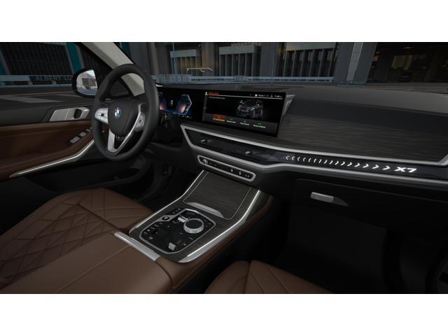 Photo of 2026 Gray BMW X7