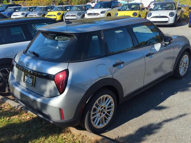 Photo of 2025 Melting Silver III Metallic MINI Hardtop
