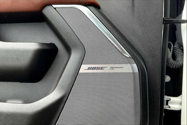 Photo of 2023 White GMC Yukon XL