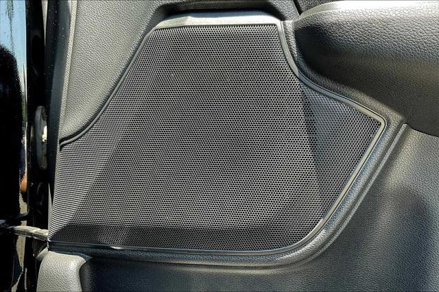 Photo of 2017 Black Honda CR-V