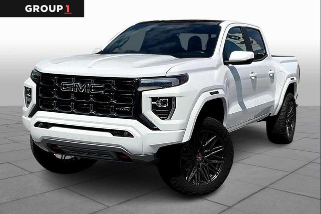 Photo of 2023 Summit White GMC Canyon