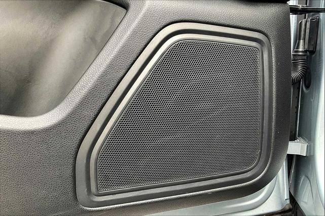 Photo of 2023 Silver Porsche Macan
