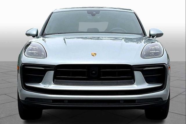 Photo of 2023 Silver Porsche Macan