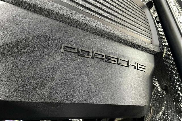 Photo of 2023 Silver Porsche Macan