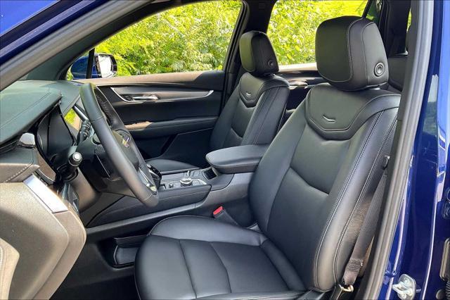 Photo of 2024 Opulent Blue Metallic Cadillac XT6