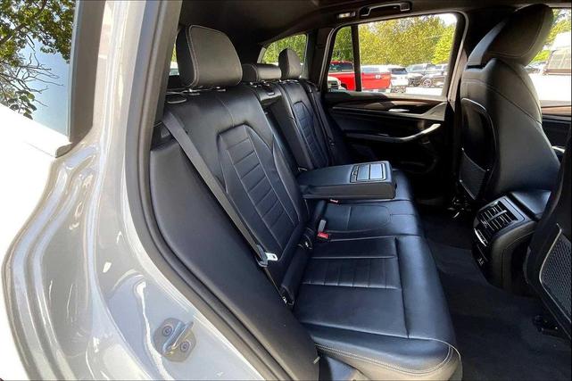 Photo of 2021 Mineral White Metallic BMW X3