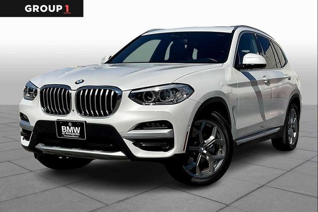 Photo of 2021 Mineral White Metallic BMW X3