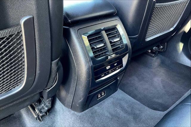 Photo of 2021 Mineral White Metallic BMW X3