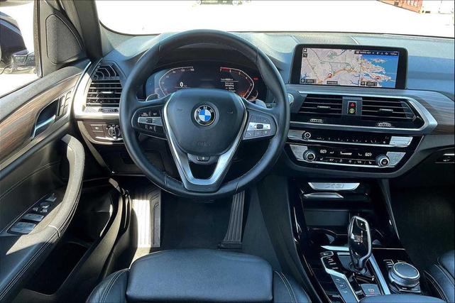 Photo of 2021 Mineral White Metallic BMW X3