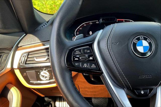Photo of 2023 Arctic Race Blue Metallic BMW 530