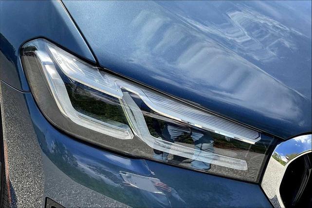 Photo of 2023 Arctic Race Blue Metallic BMW 530