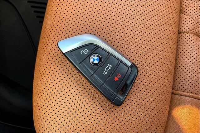 Photo of 2023 Arctic Race Blue Metallic BMW 530