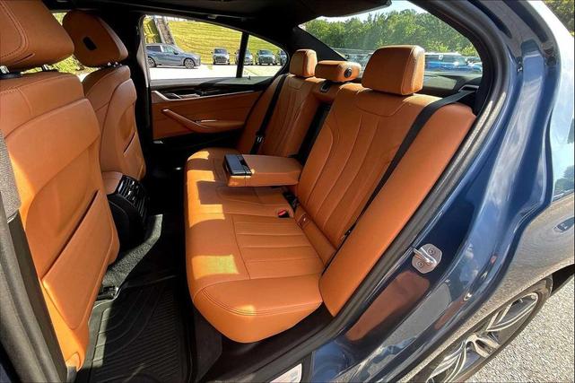 Photo of 2023 Arctic Race Blue Metallic BMW 530