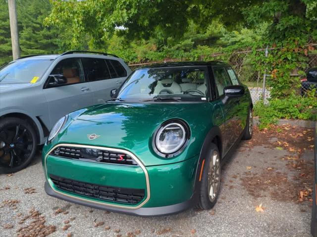 2025 MINI Hardtop