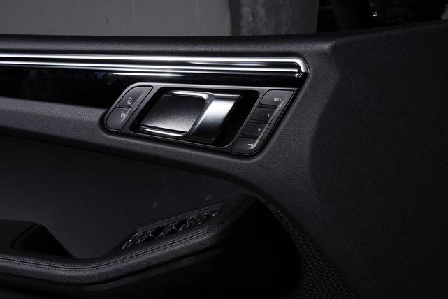 Photo of 2025 Black Porsche Macan
