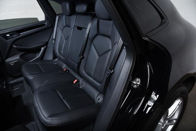 Photo of 2025 Black Porsche Macan