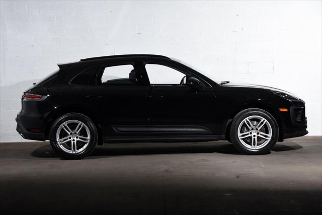 Photo of 2025 Black Porsche Macan
