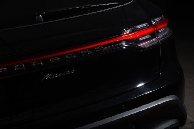 Photo of 2025 Black Porsche Macan