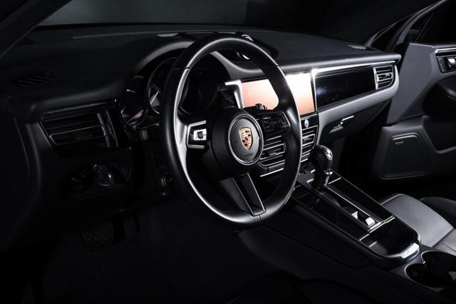 Photo of 2025 Black Porsche Macan