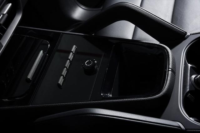 Photo of 2024 Black Porsche Cayenne